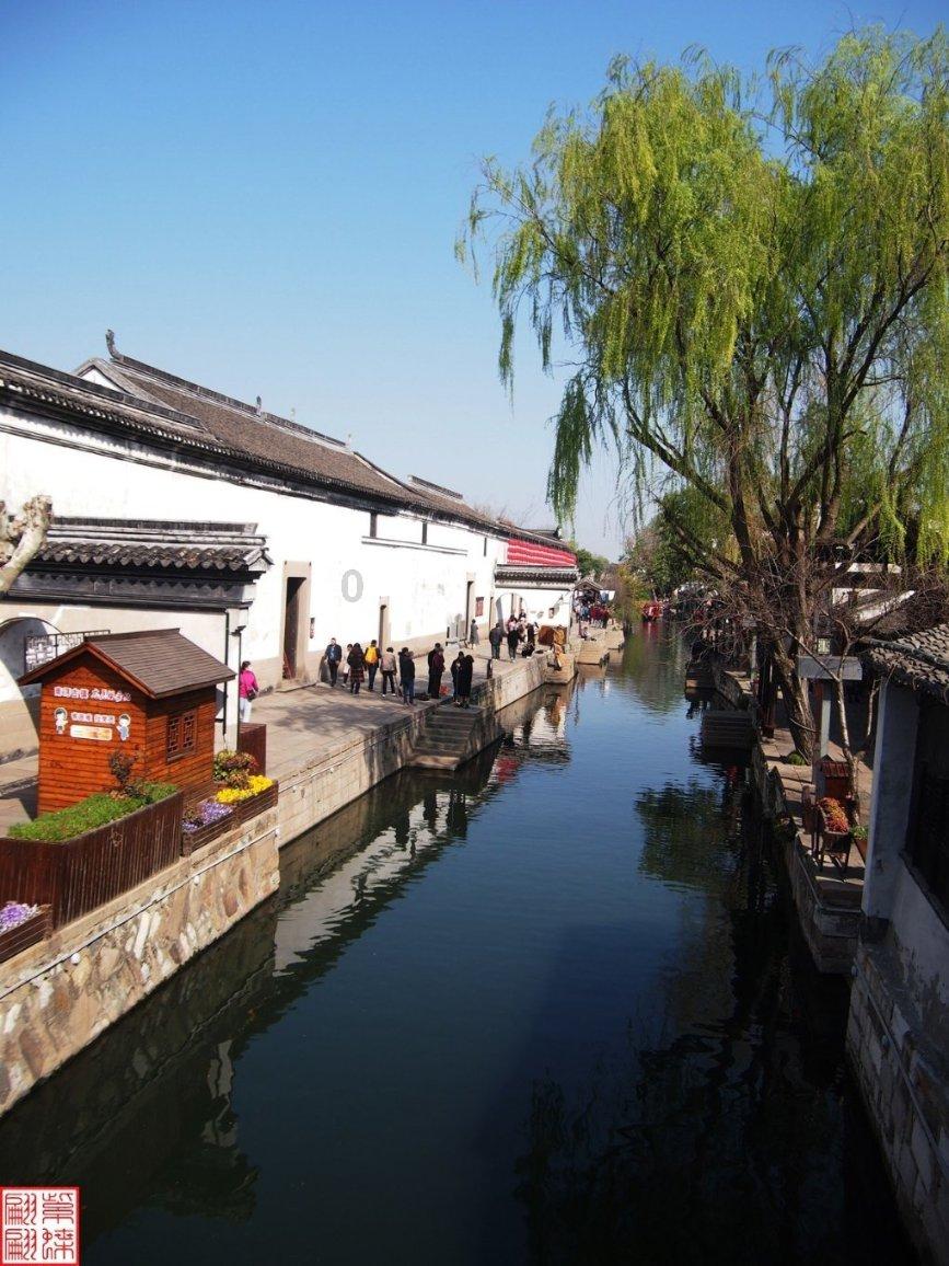 小蓝球向上跳